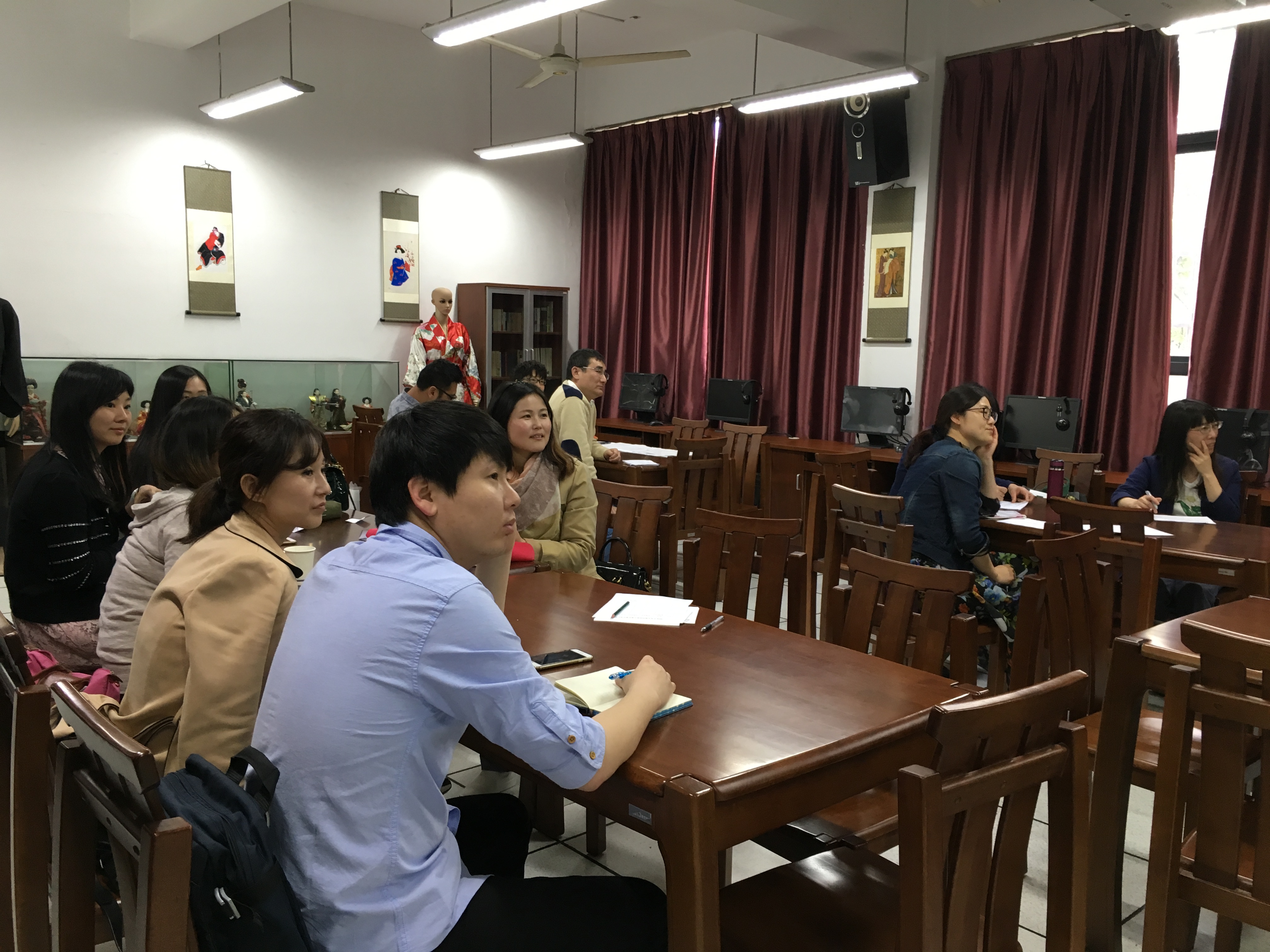 2016东语青年教师技能比赛1